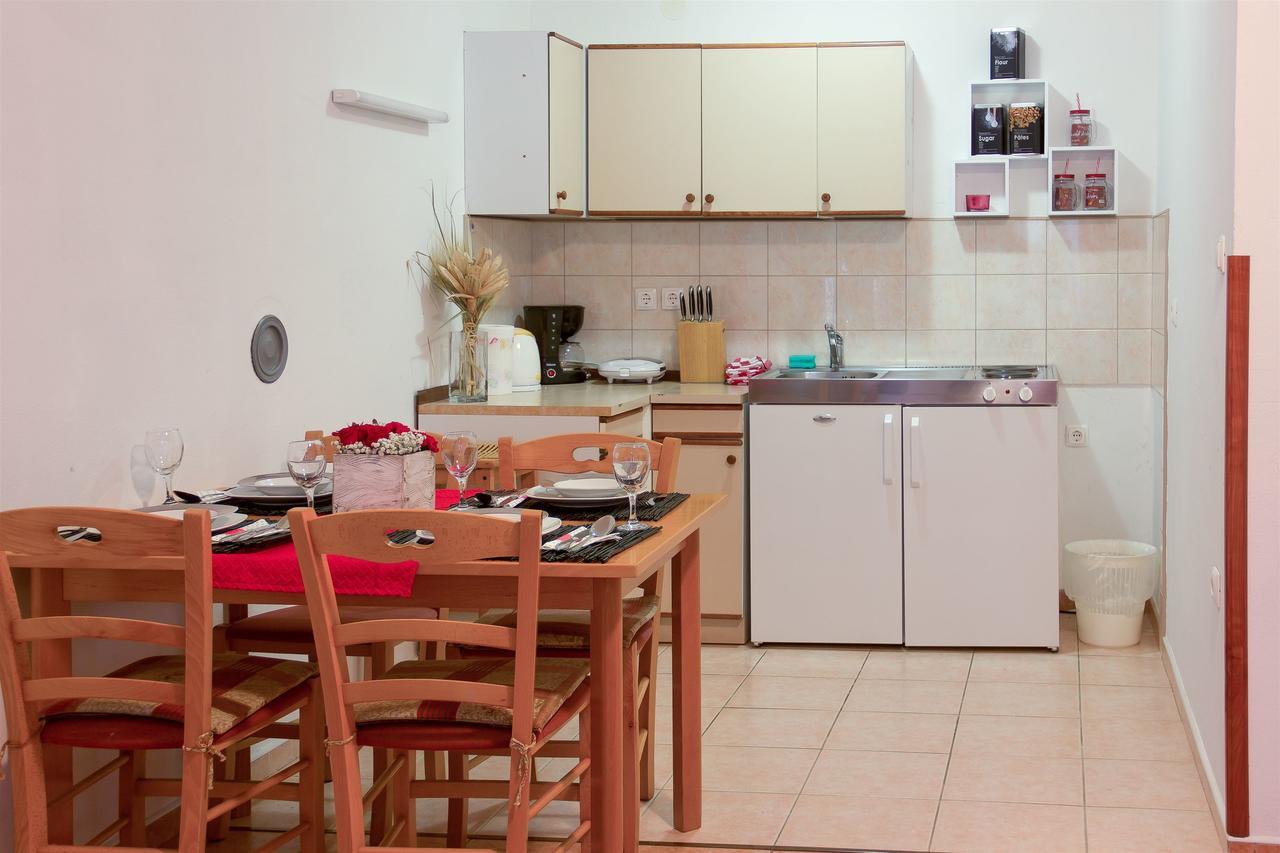 סנג' Apartments Marijana מראה חיצוני תמונה