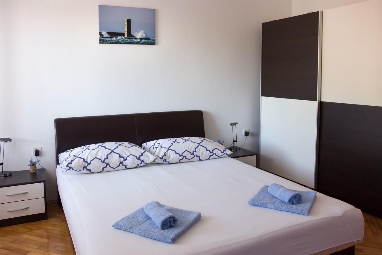 סנג' Apartments Marijana מראה חיצוני תמונה