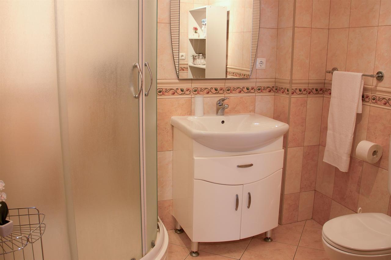 סנג' Apartments Marijana מראה חיצוני תמונה