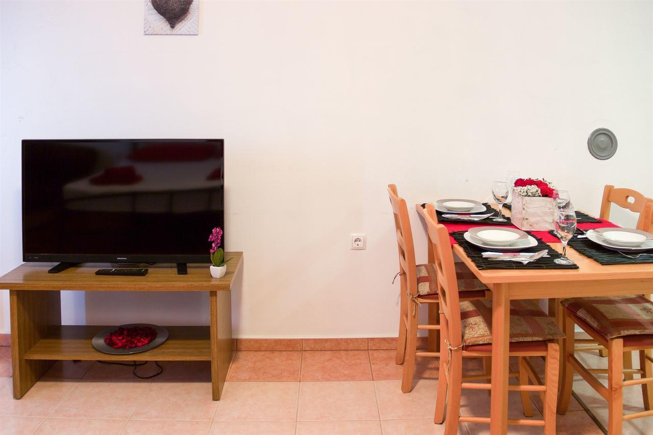 סנג' Apartments Marijana מראה חיצוני תמונה